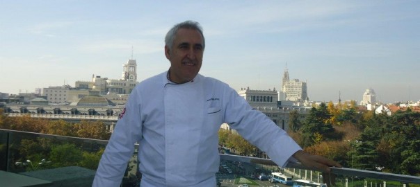 Adolfo, con la ciudad a sus pies