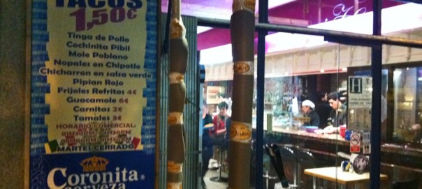Taquería Mi Ciudad en la calle Hileras