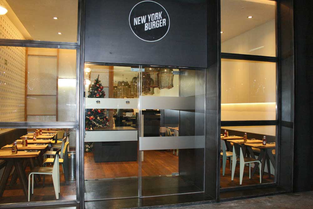 Entrada a New York Burger Castellana