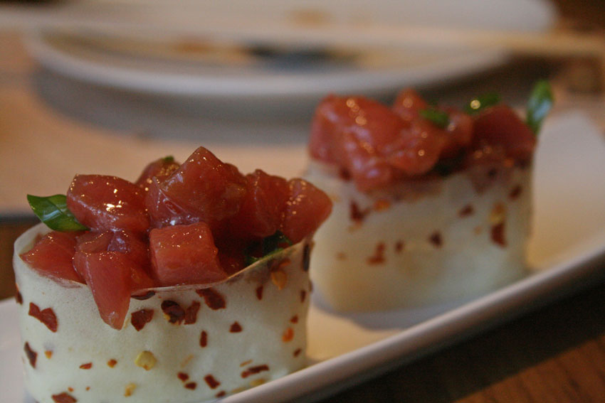 Tartare de atún picante en Kena