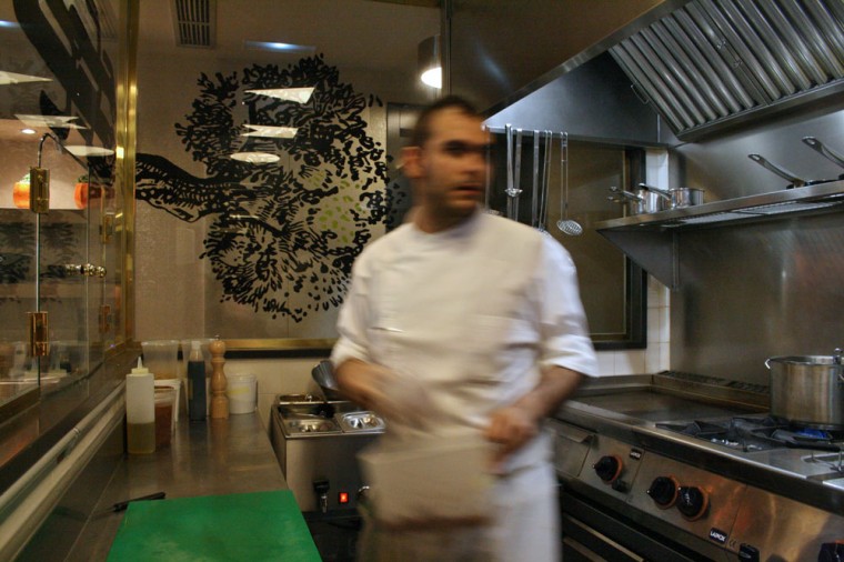 Restaurante Comala en la Plaza de la Lealtad de Madrid